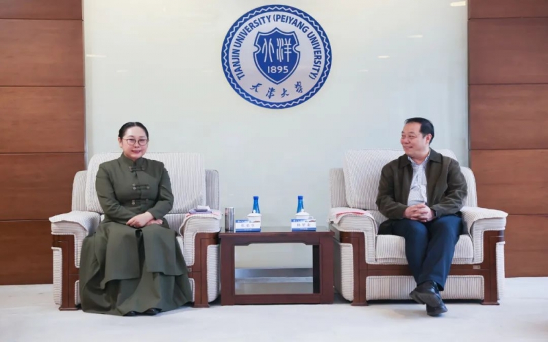 張榮華主席應(yīng)邀出席天津大學(xué)創(chuàng)業(yè)大講堂活動(dòng)，張君婷總裁作主題演講